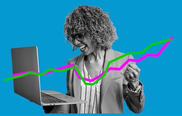 Application Performance Optimization Deliver a superior user experience with insights into the underlying network infrastructure, policies, and protocols that ensure the successful delivery of critical applications.
